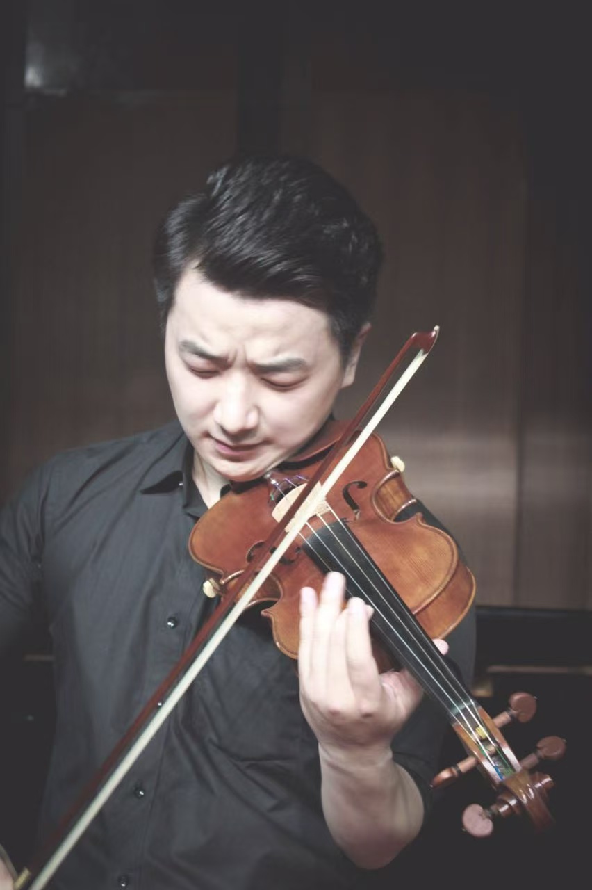 韩彬